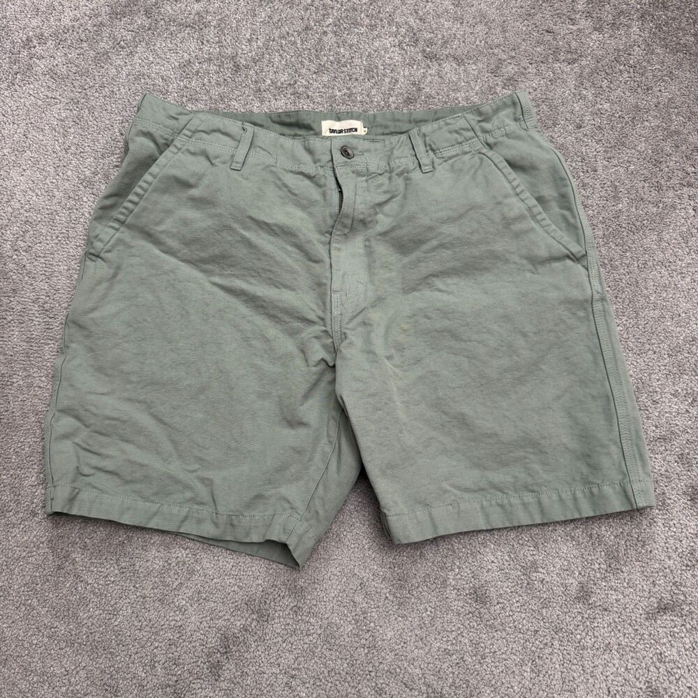 Taylor Stitch Men's Flat Front Shorts in Sage Green